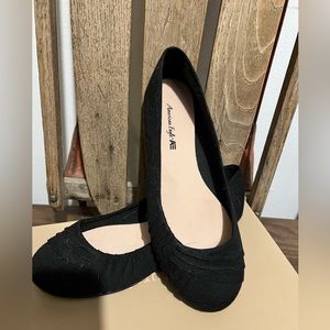 American Eagle flats size 7